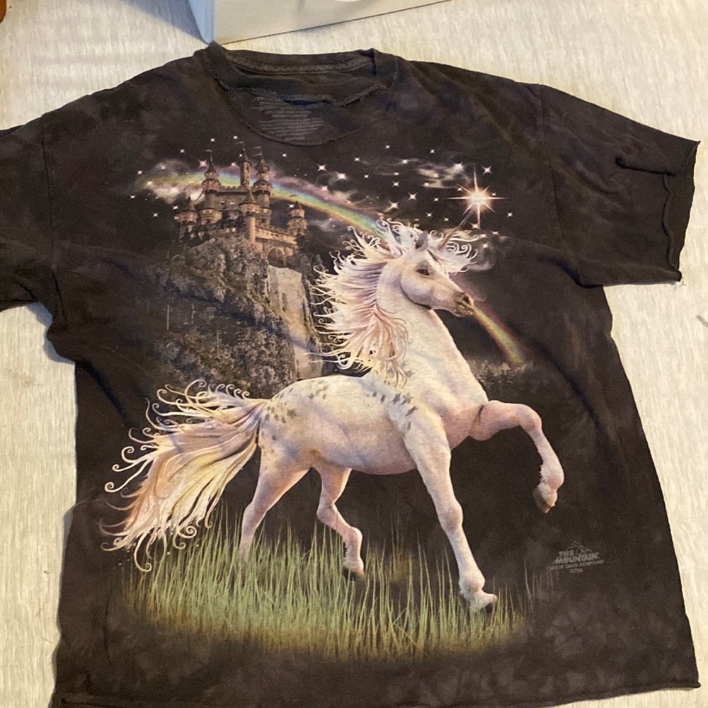 Unicorn T shirt